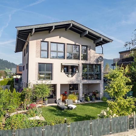 Ferienwohnung Antonia 부첸 외부 사진